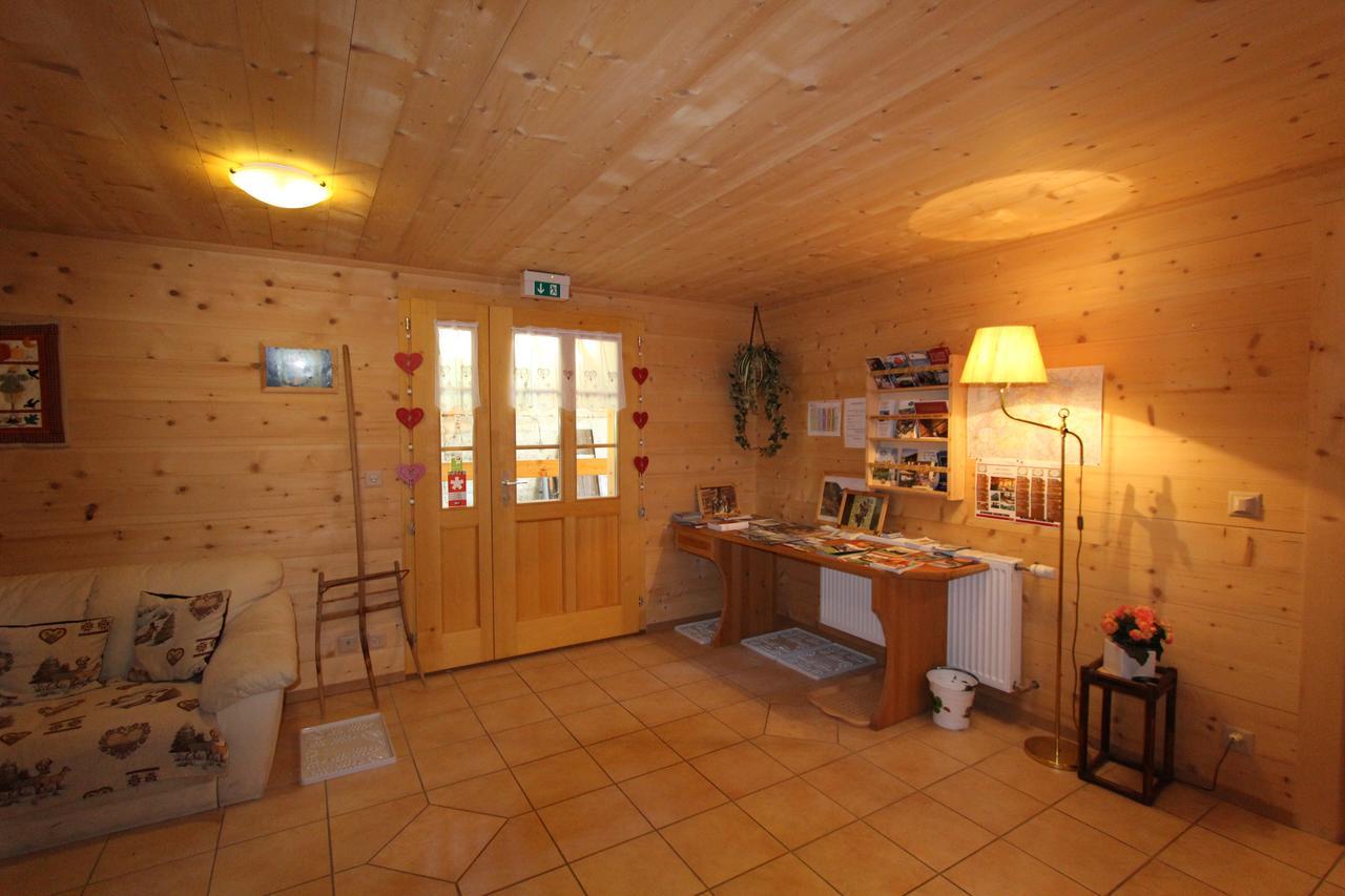 B&B Le Berceau Chateau-d'Oex Buitenkant foto